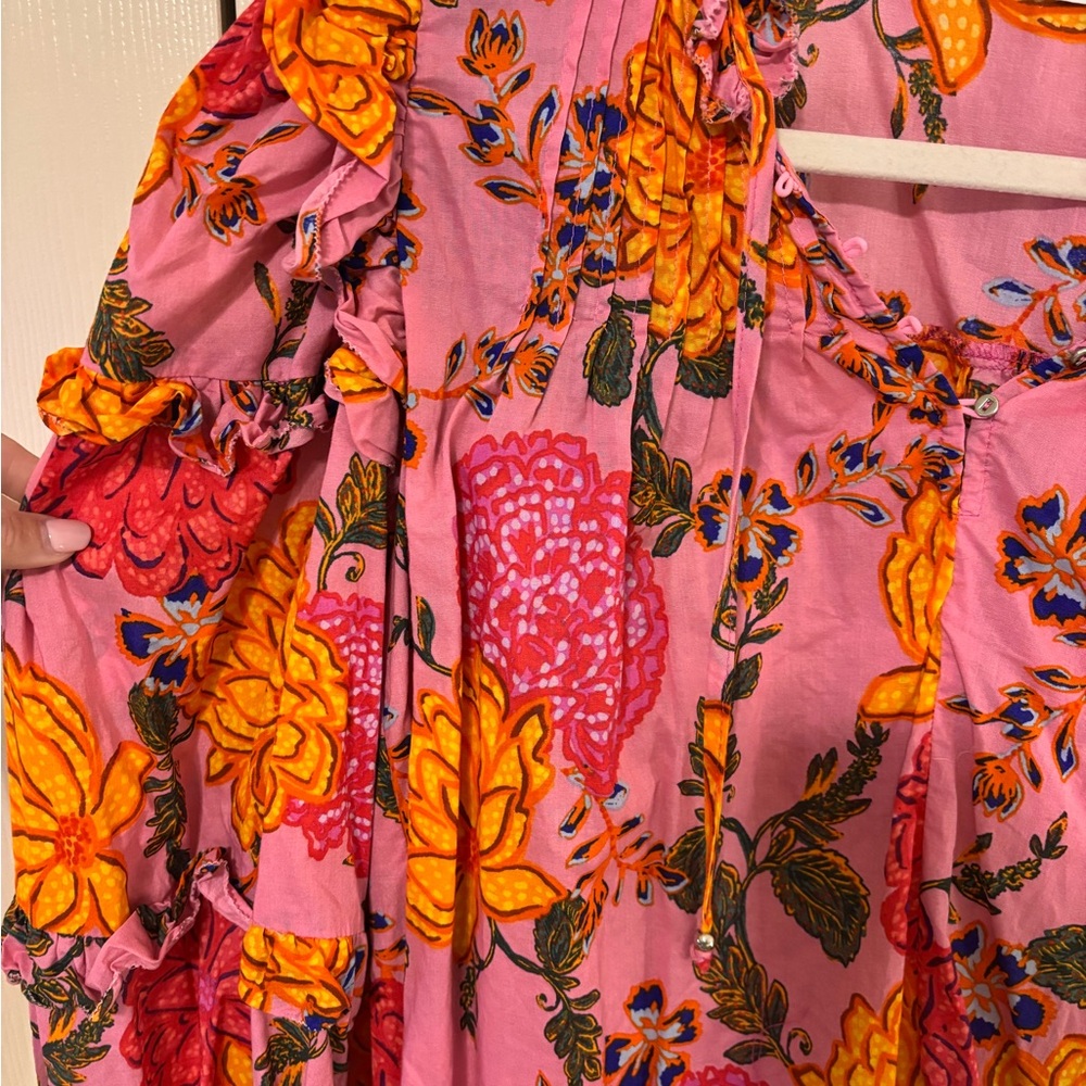 Floral Ruffle Blouse - Picture 3 of 3